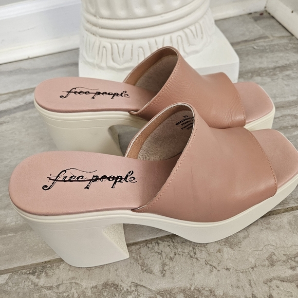 Free People Zoe Women's Platform Slide Sandal  Natural Size EUR39/ US9 - Picture 6 of 12